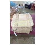 Basketville picnic basket