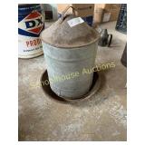 Metal feed container