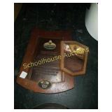 Pair standard oil plaques