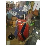 Set of mens golf clubs