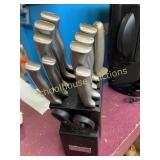 Cooks cutlery in block 11 pieces plus block solid