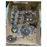 Flat Fashion Jewelry with blue stones