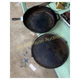 Wagner Ware griddle with wire handle #14 and