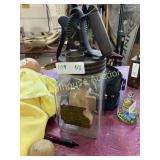 Butter churn by good house keeping 2 quart