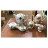 2 craftsman China tea sets. Both Japan. Green is