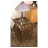 Short Retro end table and lamp