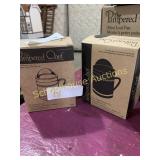 Pampered chef flour sugar shaker x2