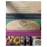 The pampered chef deep covered baker maroon NIB