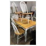 Wood table & 6 chairs. Natural/off white