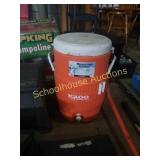 Large igloo drink cooler 5 gallons