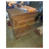 2 drawer Night stand