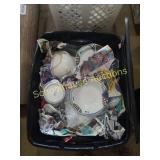 Group of dishes and bowls bonus tote with lid