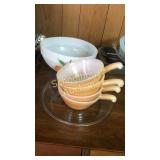 Fire King lot. 4 soup bowls with handles, pie