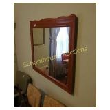 Nice wall mirror approx 36x30