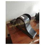 Mantel clock with key