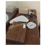 Vintage lot, ashtray, vallet, purse, acorn tray,