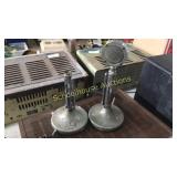 A static microphone 
And extra stand.