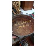 Set of 2 cast iron pots. No markings on either