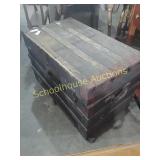 Vintage trunk (32x18x21" tall)
