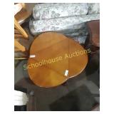 Acorn table (approx 29" & 23" tall (about 22"