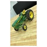 Ertl John Deere 2440