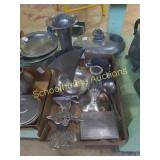 Flat of misc pewter pieces