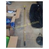 Light bulb changer pole