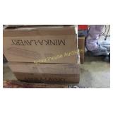 Two Minka-Lavery 3 light bath.
W24"xH5"xExt5.5"