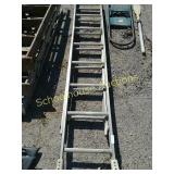 Aluminium extention ladder approx 16ft