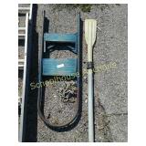 Small step stool & cracked paddle