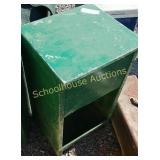 Another matching feeder