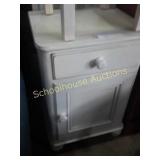 Nice cabinet with drawer & under storage. 19"