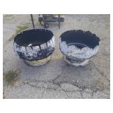 Pair of tire planters