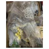 Lot mixed fashion jewelry