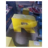 Yellow heavy plastic R. Believe to be lighted at