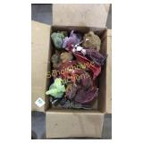 Little box of decor women and dragons and bears