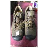 Keen steel toed shoes 14D like new