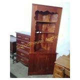 Beautiful corner hutch approx 7ft tall by 3.5ft