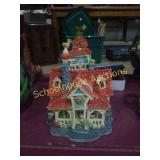Goofy's house. Disney 2pc