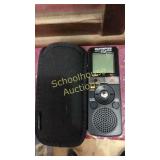 Olympus VN-7200 voice recorder