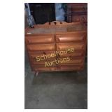 43"x39" medium dresser with 10 drawers