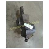 Prentis vise approx 12'