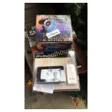 Indoor outdoor weather station, LED change card