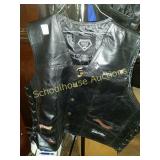 Biker vest
Size 6 x