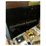 82" Samsung TV
No cord 
Untested