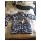 Boulder gear sz xlg coat. Does have hood