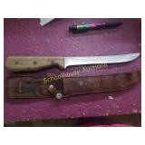 Chicago cutlery knife with leather sheath