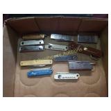 Group of 12 small pocket knives