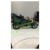 Franklin Mint 1905 Rolls Royce 10 HP 1:16 Scale