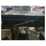 Insignia ns-r2001 am/FM reciever